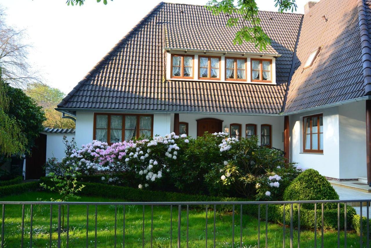 Apartment Am Buergerpark Apartment *